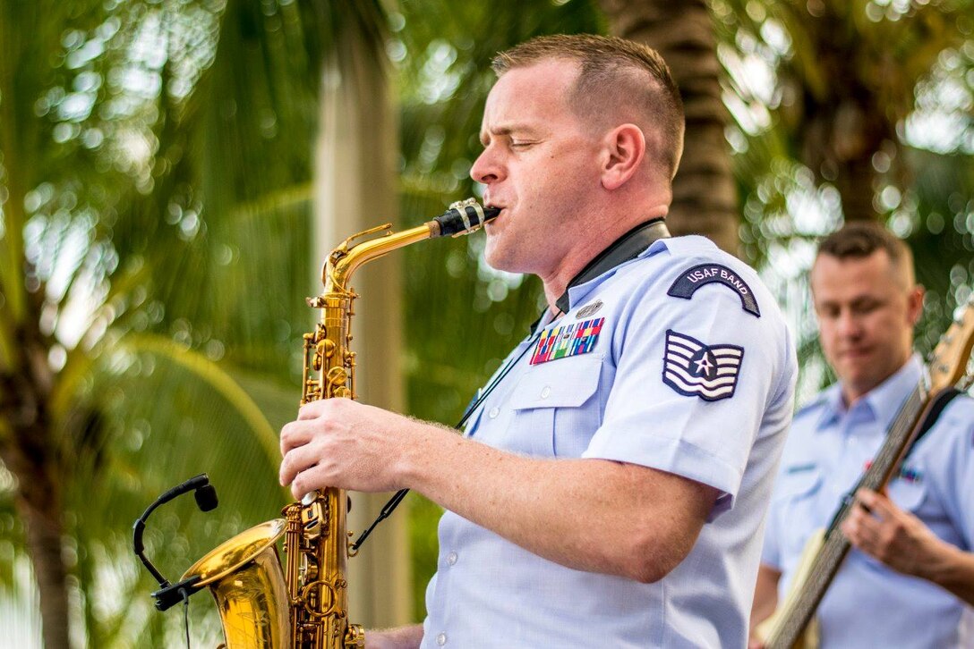 Hana Hou traveled to Singapore to provide musical support for the US Air Force presence at the Air Show.