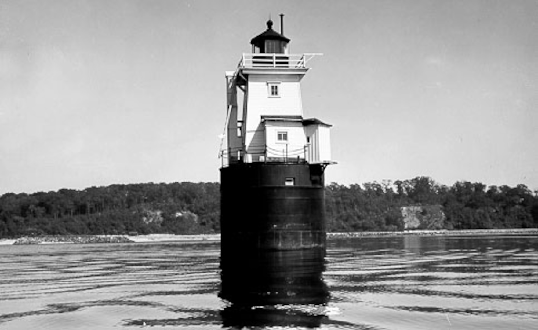 Cold Spring Harbor Light > United States Coast Guard > All