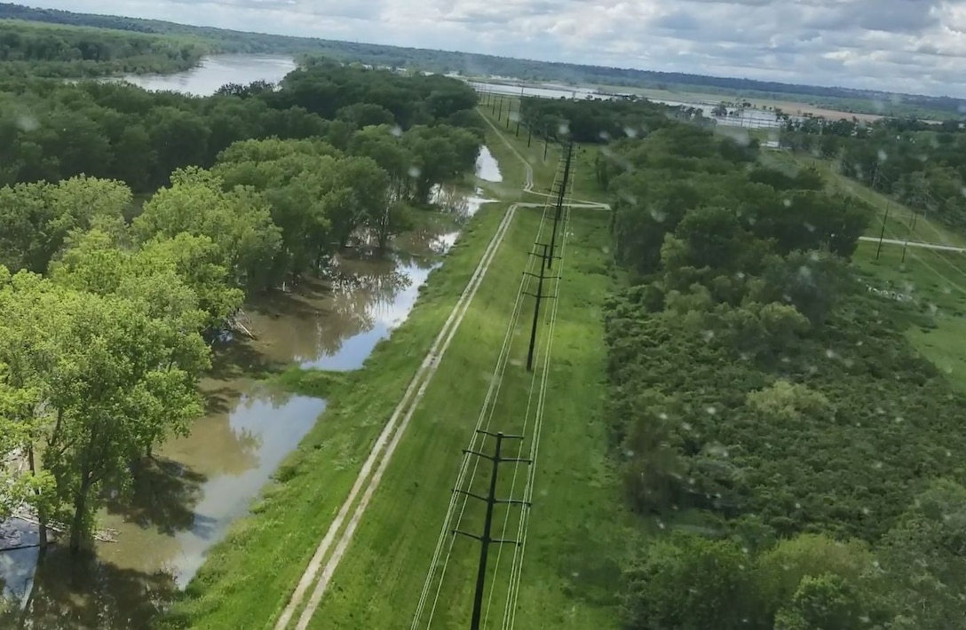 Missouri River high water against the L-624 levee system. Photo captured south of Lake Manawa on May 29, 2019.