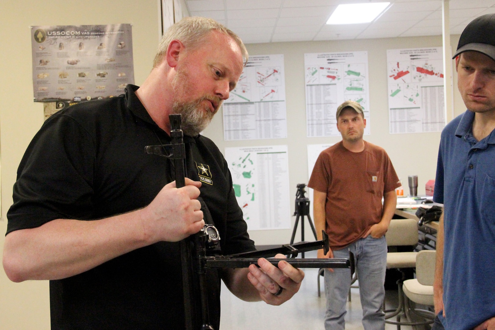 Naval Surface Warfare Center, Crane Division (NSWC Crane) hosted Expeditionary professionals for its first Light Weapon Design Course led by Cranfield University, a postgraduate university based in the United Kingdom that specializes in defense technology.