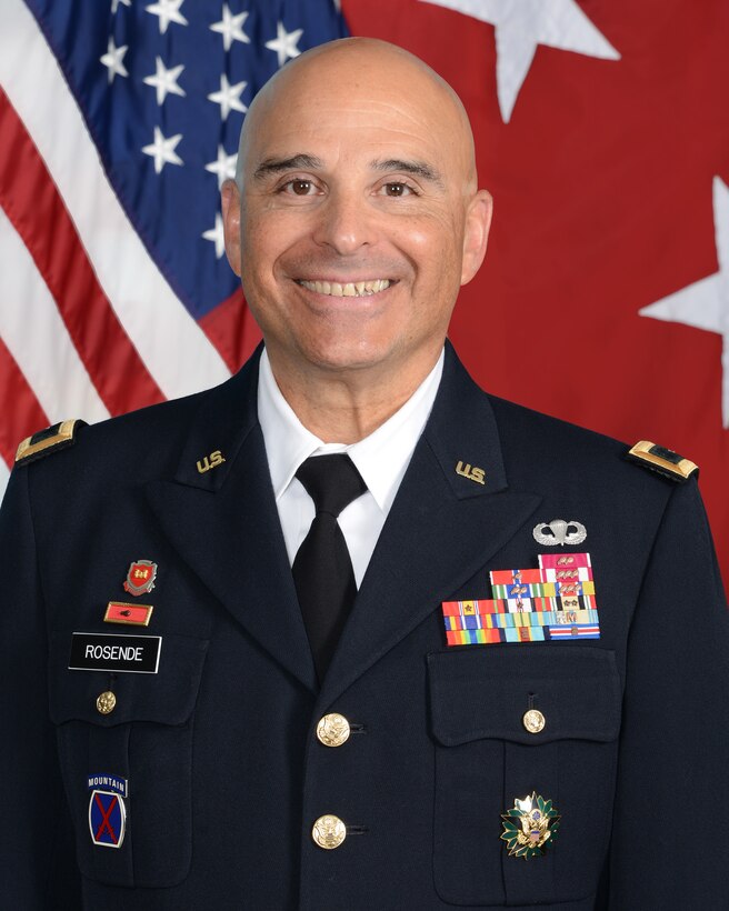 MG Alberto C. Rosende