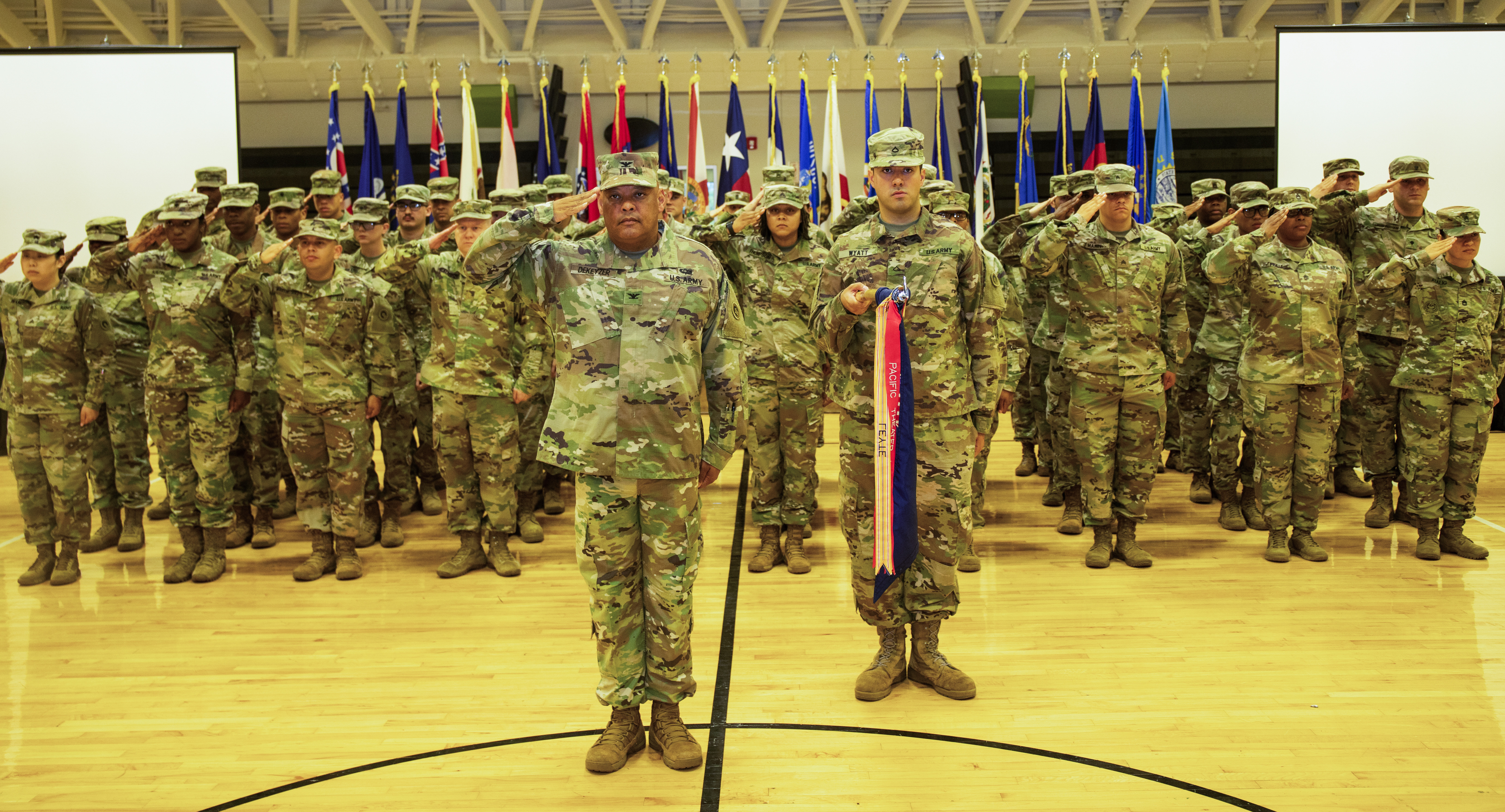 1st TSC hosts a deployment ceremony for 14th HRSC > 1st Theater ...