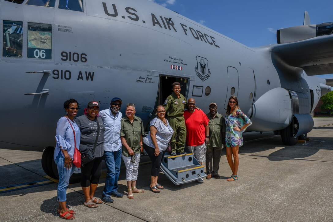 Donovan Stringer was commissioned as an honorary 2nd Lt. and made Pilot for a Day for his courageous battle against liver cancer. The 910th Airlift Wing began the Pilot for a Day program in 2000 as a community partnership with Akron Children’s Hospital and has since welcomed 66 children with chronic or life-threatening illness as honorees.