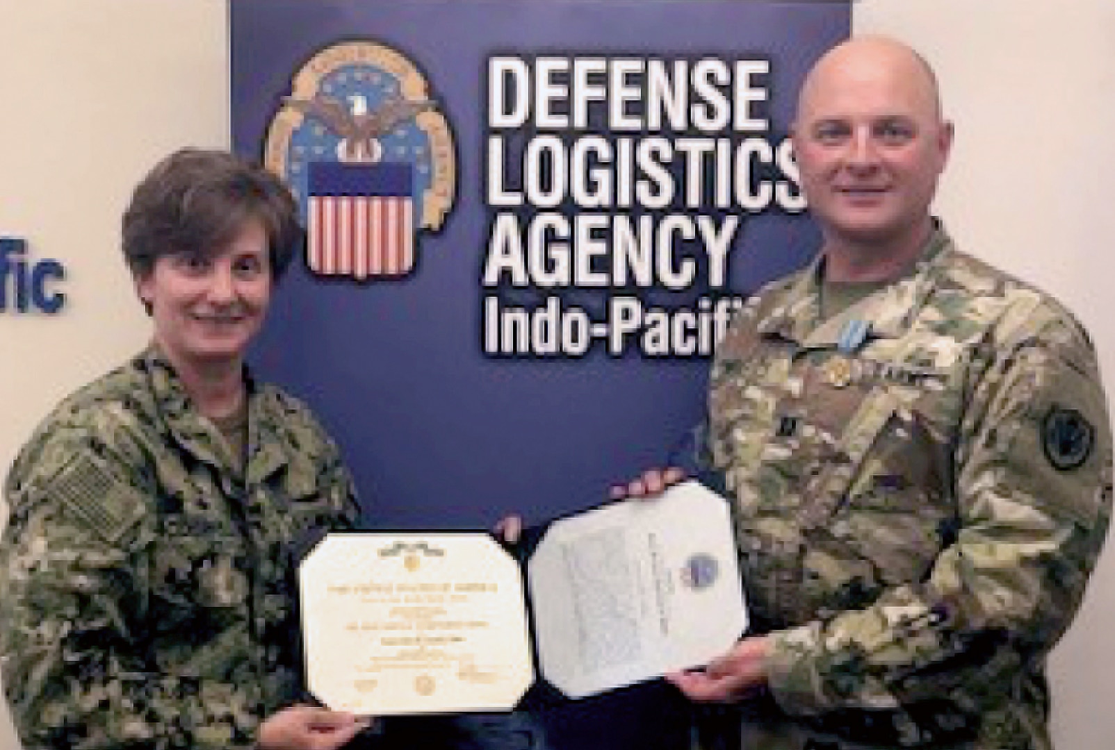 Exercise planner honored for support to Pacific Sentry > Defense