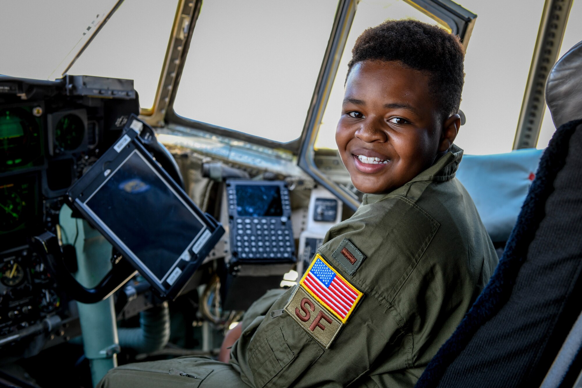 Donovan Stringer was commissioned as an honorary 2nd Lt. and made Pilot for a Day for his courageous battle against liver cancer. The 910th Airlift Wing began the Pilot for a Day program in 2000 as a community partnership with Akron Children’s Hospital and has since welcomed 66 children with chronic or life-threatening illness as honorees.
