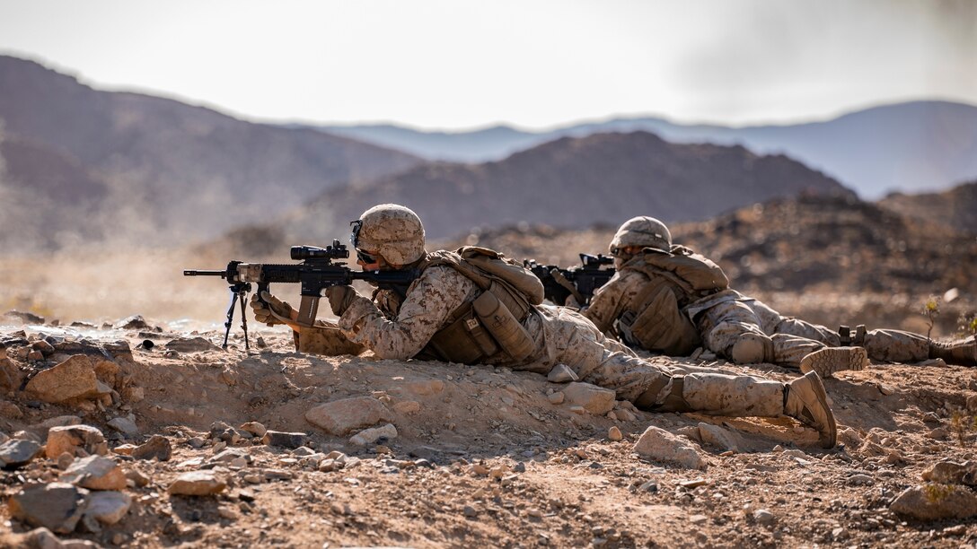 Reserve Marines with 1st Battalion, 25th Marine Regiment conduct training at Range 410A