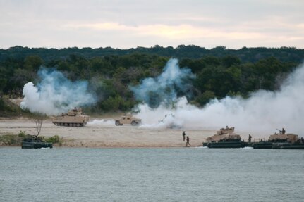 Army Reserve Soldiers and Marine Corps Reserve participate in River Assault 19