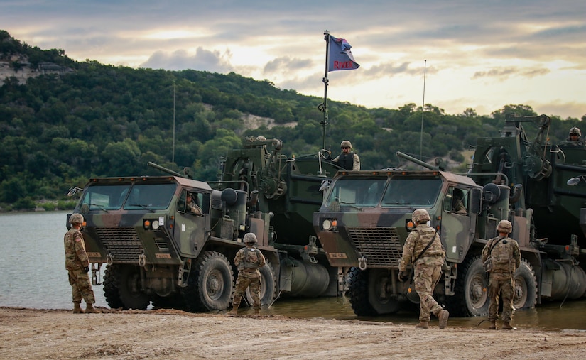 Army Reserve Soldiers and Marine Corps Reserve participate in River Assault 19