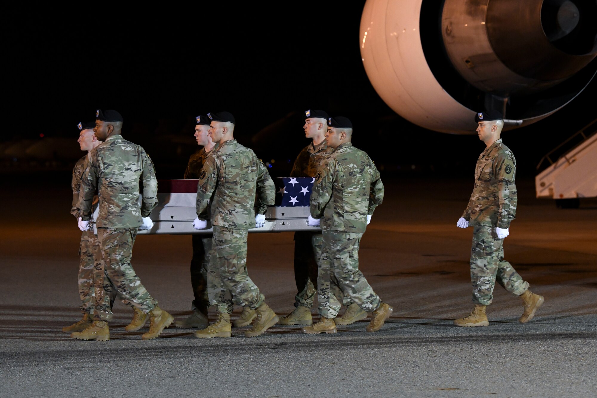 A U.S. Army carry team transfers the remains of Spc. Michael I. Nance, of Chicago, Ill., July 31, 2019 at Dover Air Force Base, Del. Nance was assigned to the 1st Battalion, 505th Parachute Infantry Regiment, 3rd Brigade Combat Team, 82nd Airborne Division, Fort Bragg, N.C. (U.S. Air Force Photo by Senior Airman Christopher Quail)