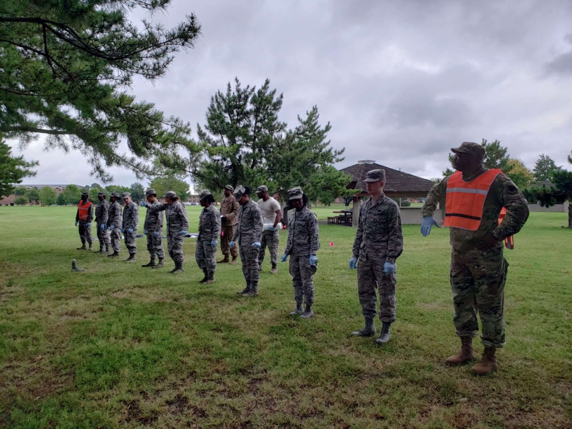 633rd FSS search and recovery training team