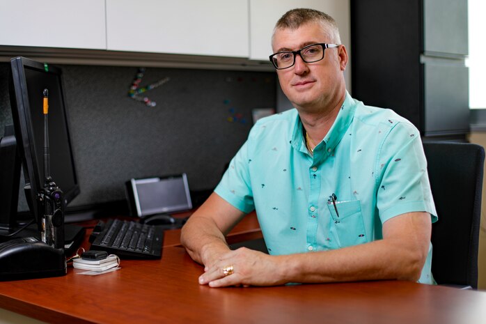 Raoul Bolduc receives Fuels Civilian of the Year award