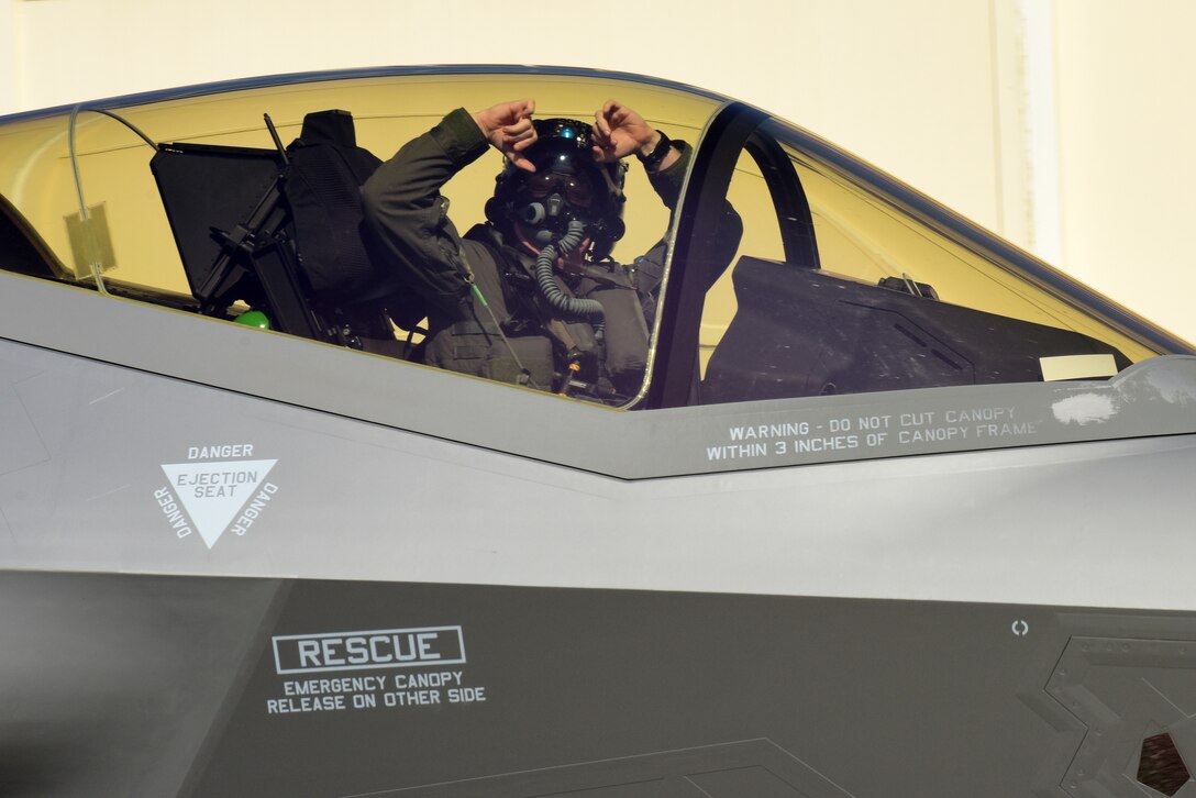 An F-35A Lightning II pilot hypes up his crew May 31, 2019, at Aviano Air Base, Italy as part of a Theater Security Package deployment. The F-35s are deployed to Aviano AB to participate in exercises like Astral Knight 2019 and conduct training with other Europe-based aircraft. (U.S. Air Force photo by Tech. Sgt. Jim Araos)