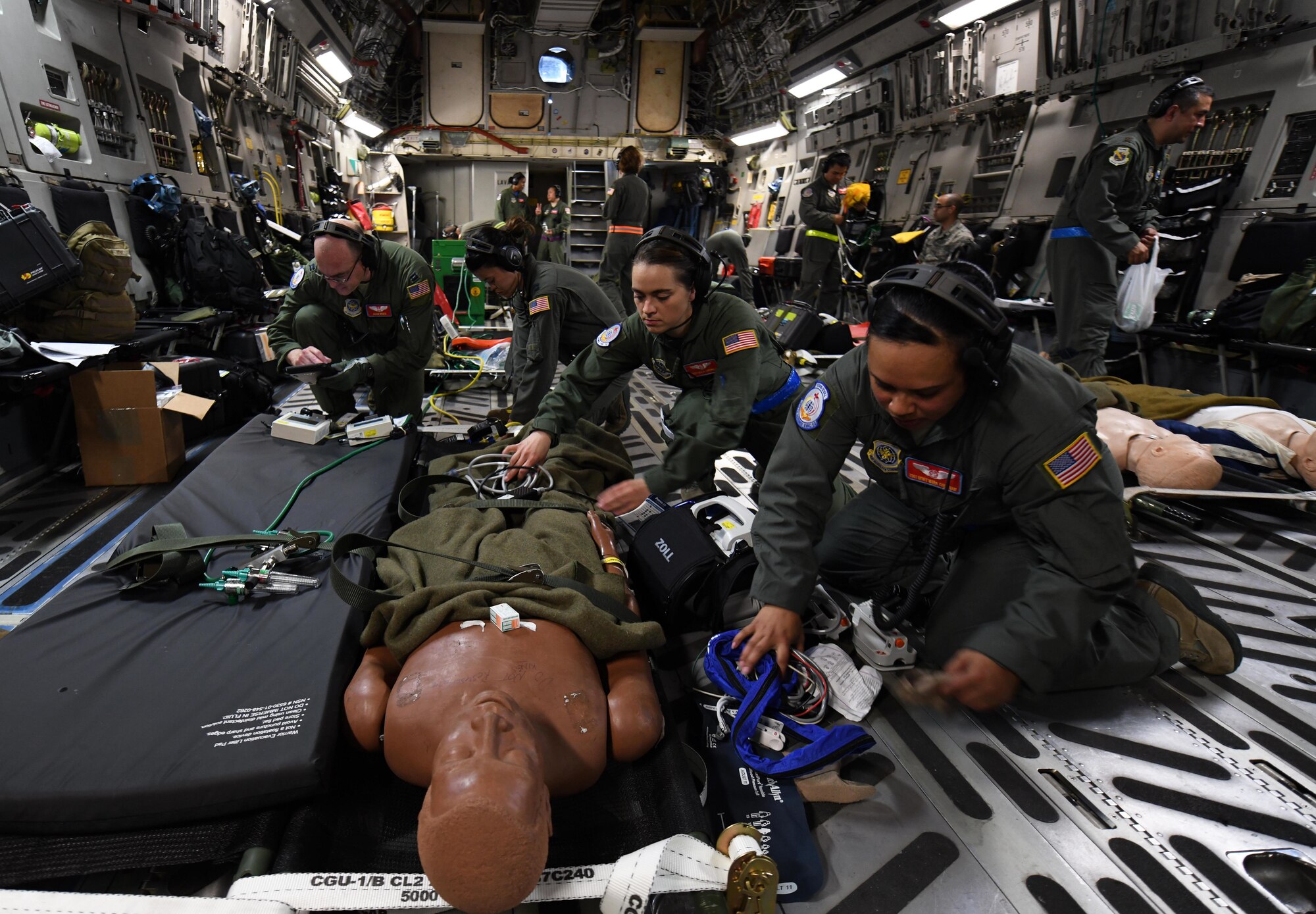 Airmen simulate patient care