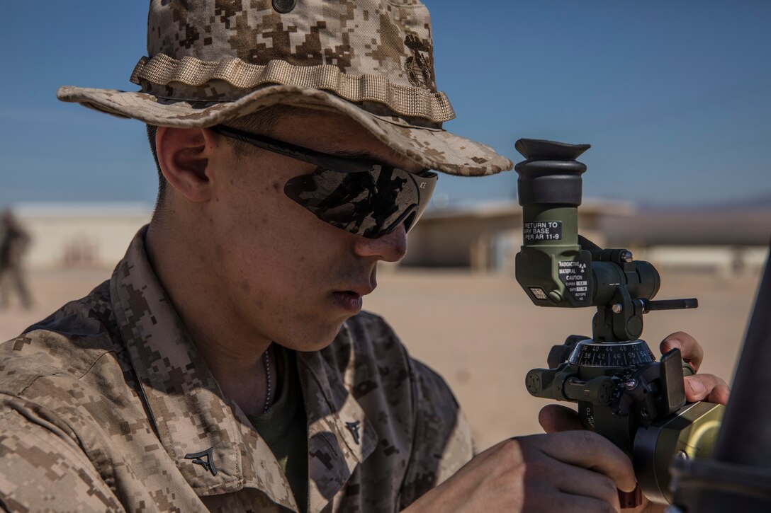 Reserve Marines conduct mortar drills during ITX 4-19