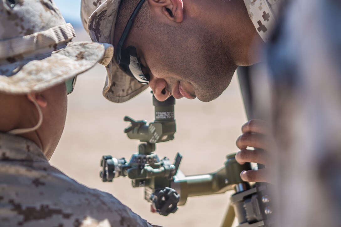 Reserve Marine mortarmen practice remedial drills during ITX 4-19