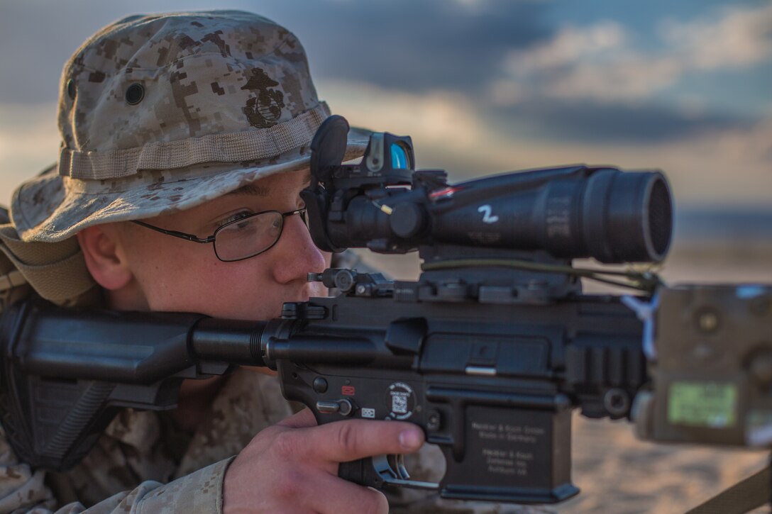 Reserve Marine riflemen practice remedial drills during ITX 4-19