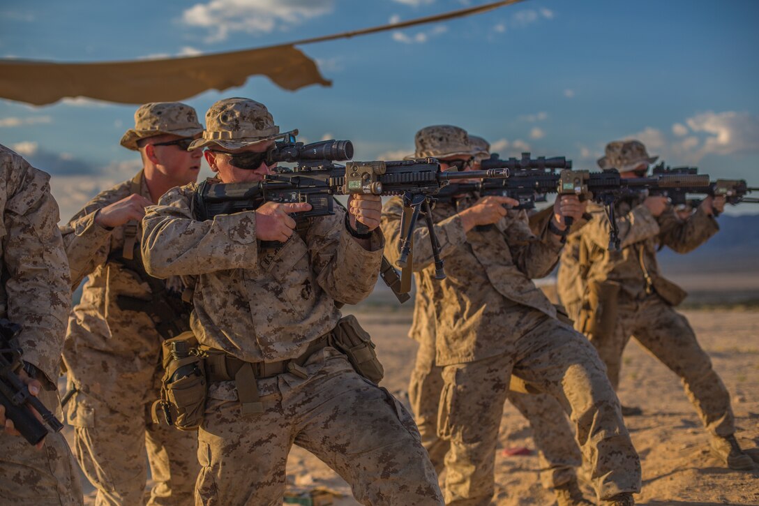 Reserve Marine riflemen practice remedial drills during ITX 4-19