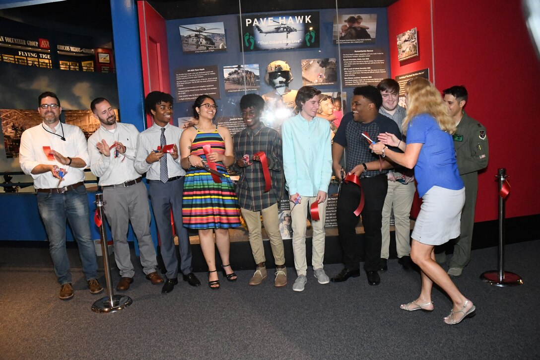 Pave Hawk lands at Museum of Aviation