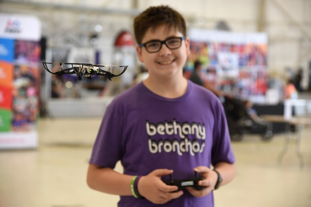 Photographic coverage of the 2019 Star Spangled Salute Air & Space Show on May 31-June 2, 2019, Tinker Air Force Base, Oklahoma. The featured performer for the show is the Blue Angels flying Boeing F/A-18 Hornet aircraft. (U.S. Air Force photo/Kelly White)