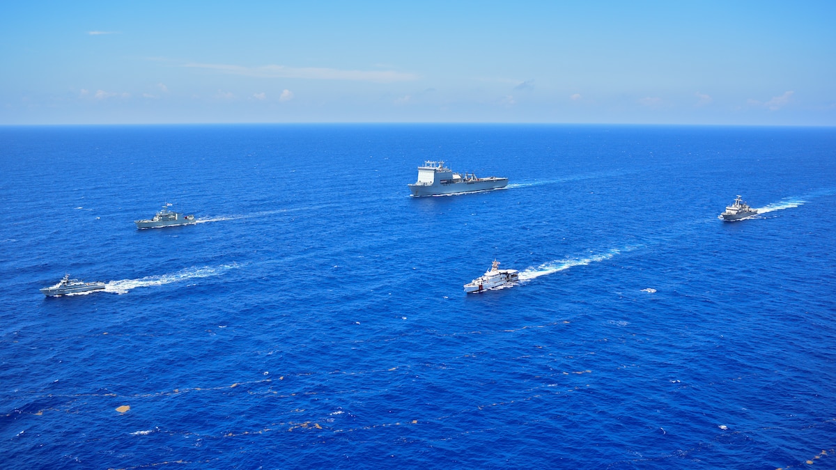 Vessels from the U.S., Canada, Dominican Republic, United Kingdom and Mexico go underway to participate in the photo exercise, Tradewinds 2019.