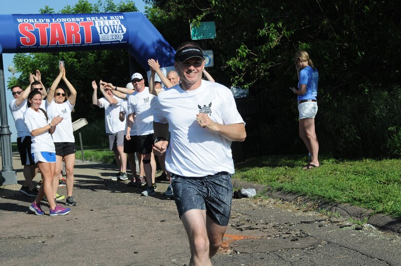 Team Iowa Guard tackles Relay Iowa, the world's longest ...