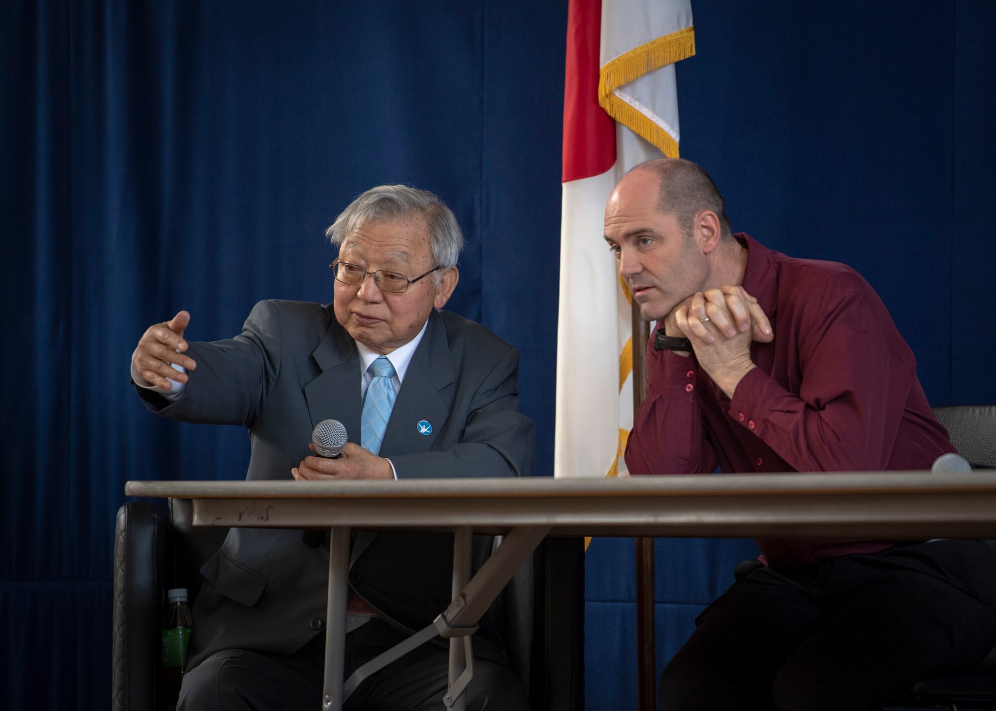Atomic Bomb Survivor Speaks to Yokota Students