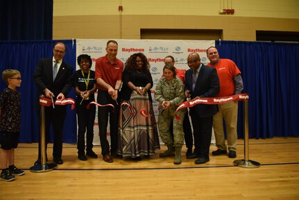 Stem Lab opens at Youth Center