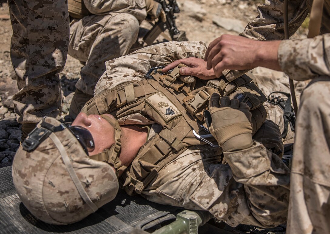 Platoon attack training on Range 410 during ITX 4-19