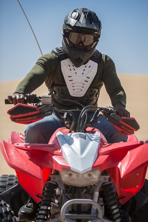 U.S. Marines with Marine Corps Air Station (MCAS) Yuma, ride 4x4 All-Terrain Vehicles and a Razor Side by Side through the Imperial Sand Dunes in El Centro Calif., April 29, 2019. MCCS Arizona Adventures is located aboard MCAS Yuma, affording Marines the opportunity to rent out an assortment of adrenaline-fueled gear including boats, jet skis, kayaks, and more. (U.S. Marine Corps photo by Sgt. Allison Lotz)