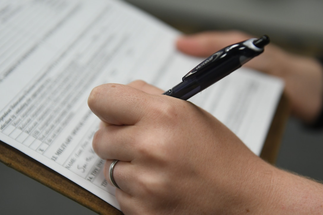 Dyess military spouse receives re-licensure reimbursement through new Air Force program