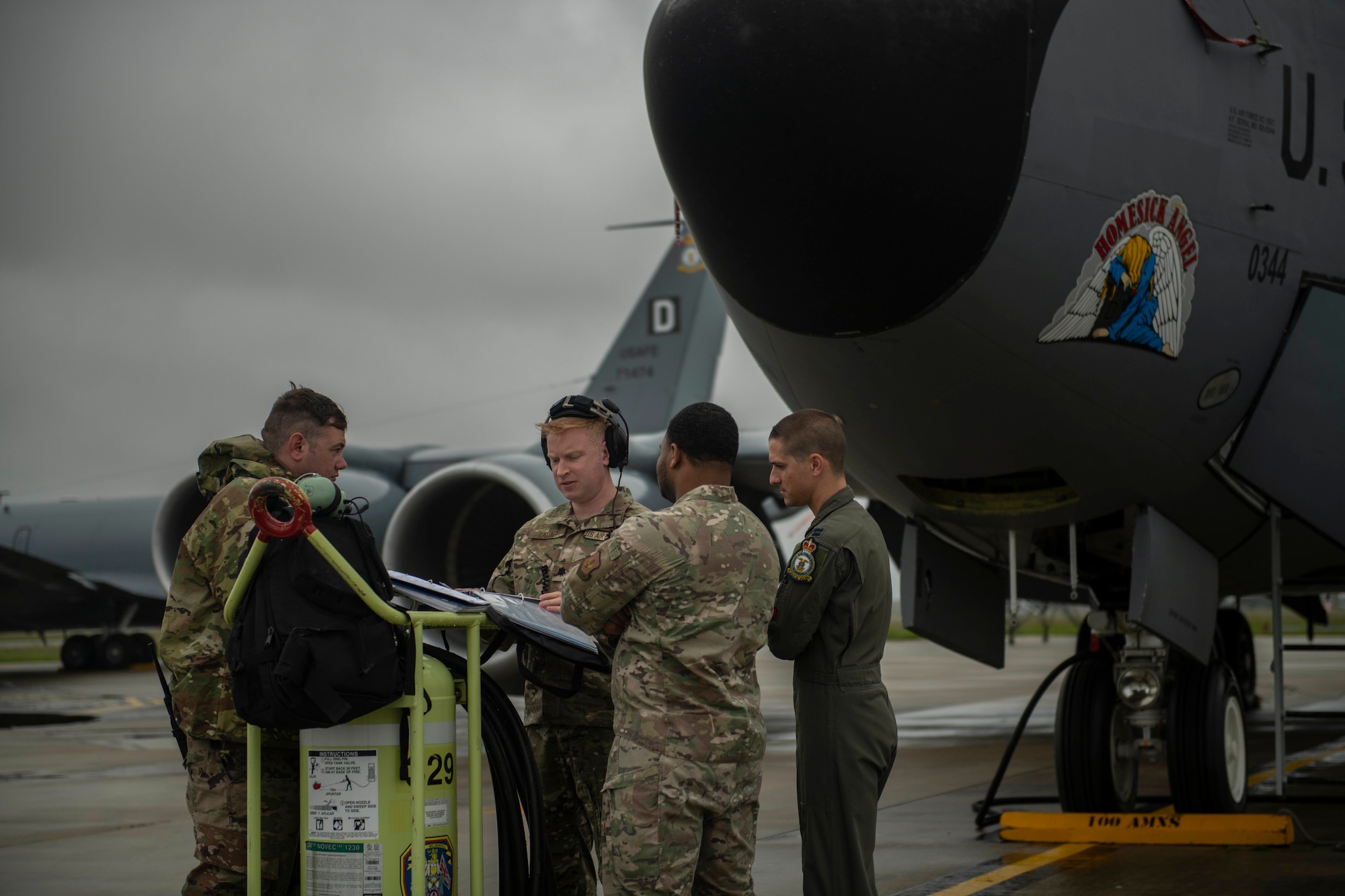 U.S. Air Force Lt. Col. Brandon Lauret, 100th Operations Support Squadron commander, conducts a preflight brief with aircrew at RAF Mildenhall, England, before executing aerial refueling for U.S. Air Force F-35 Lightning II’s over the Mediterranean Sea, June 11, 2019. The F-35s are deployed in Europe as part of a Theater Security Package and will participate in multiple readiness exercises alongside NATO allies and partners to strengthen interoperability and to demonstrate U.S. commitment to the security and stability of Europe. (U.S. Air Force photo by Senior Airman Luke Milano)