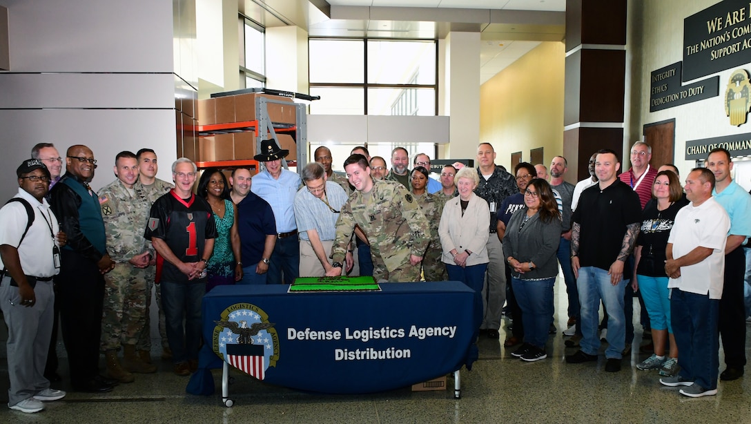 DLA Distribution HQ Celebrates Army Birthday