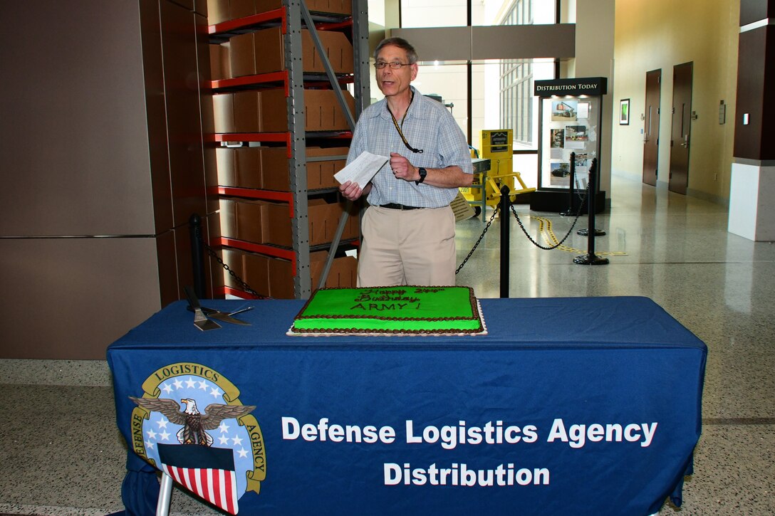 DLA Distribution HQ Celebrates Army Birthday