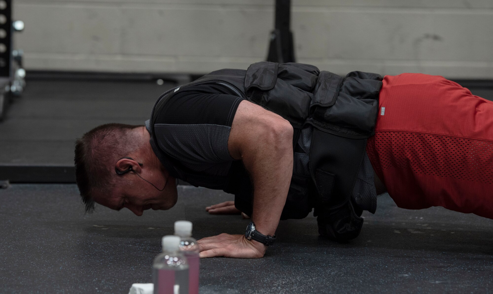 U.S. Air Force Col. Hall Sebren, 20th Maintenance Group commander, does a set of pushups during the strength section of a “Murph challenge” at Shaw Air Force Base, South Carolina, May 28, 2019.