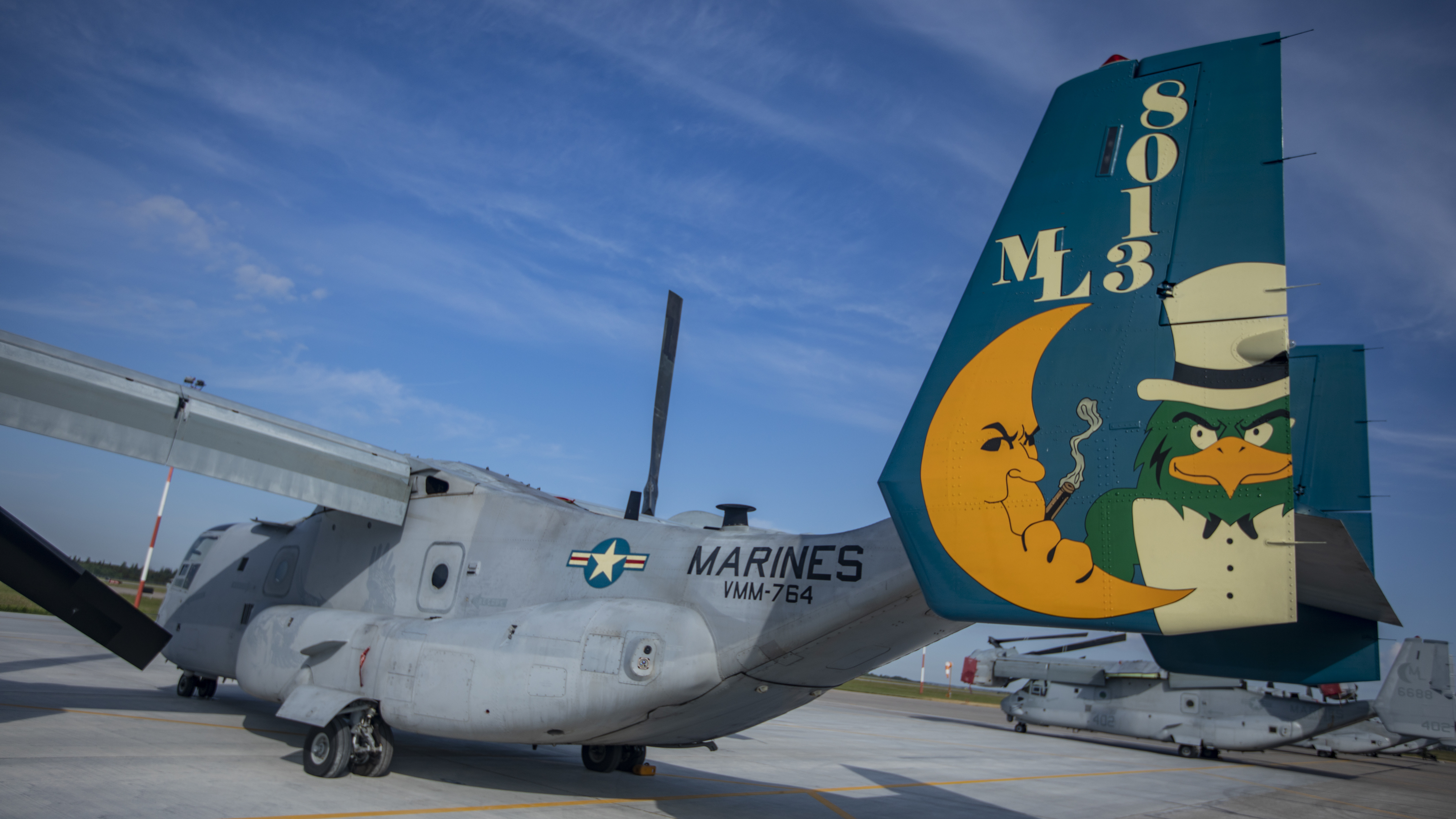 MAG41 Marines conduct maintenance checks in Canada