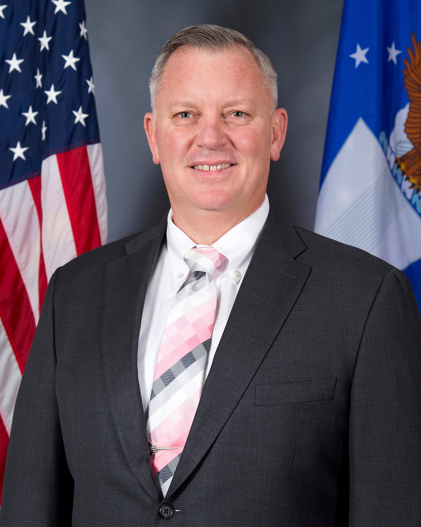 ROBERT UNGER > Air Force > Biography Display