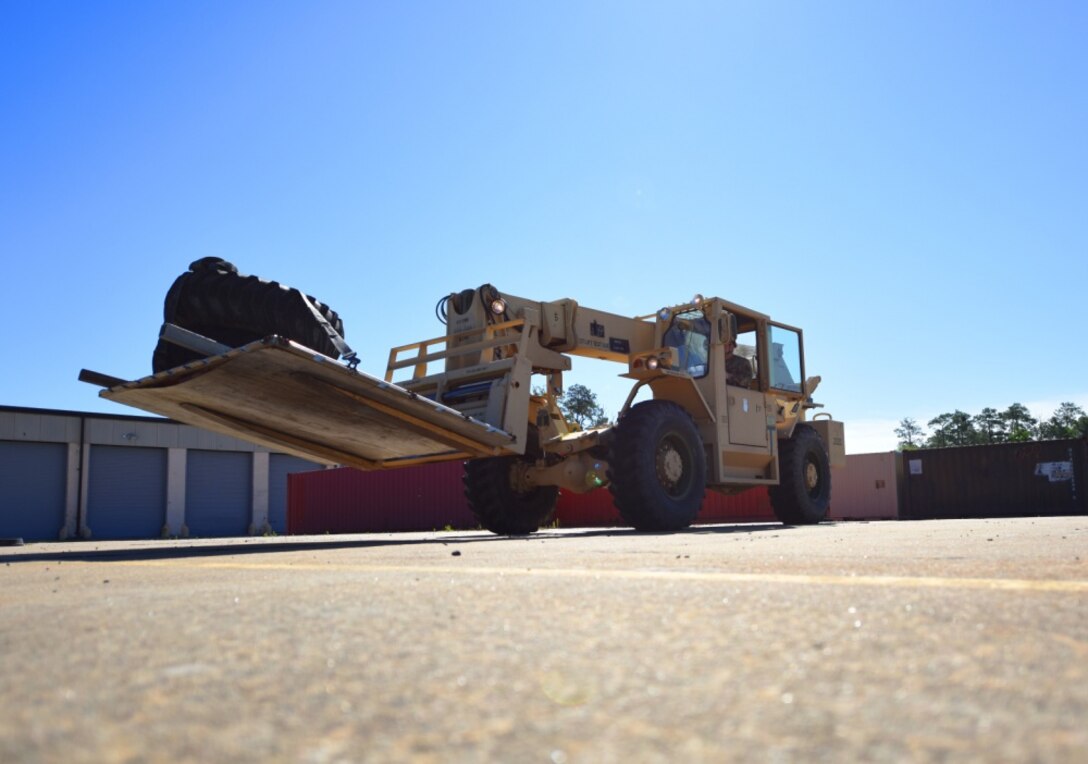 Soldiers, Airmen participate in Joint Task Force training operations