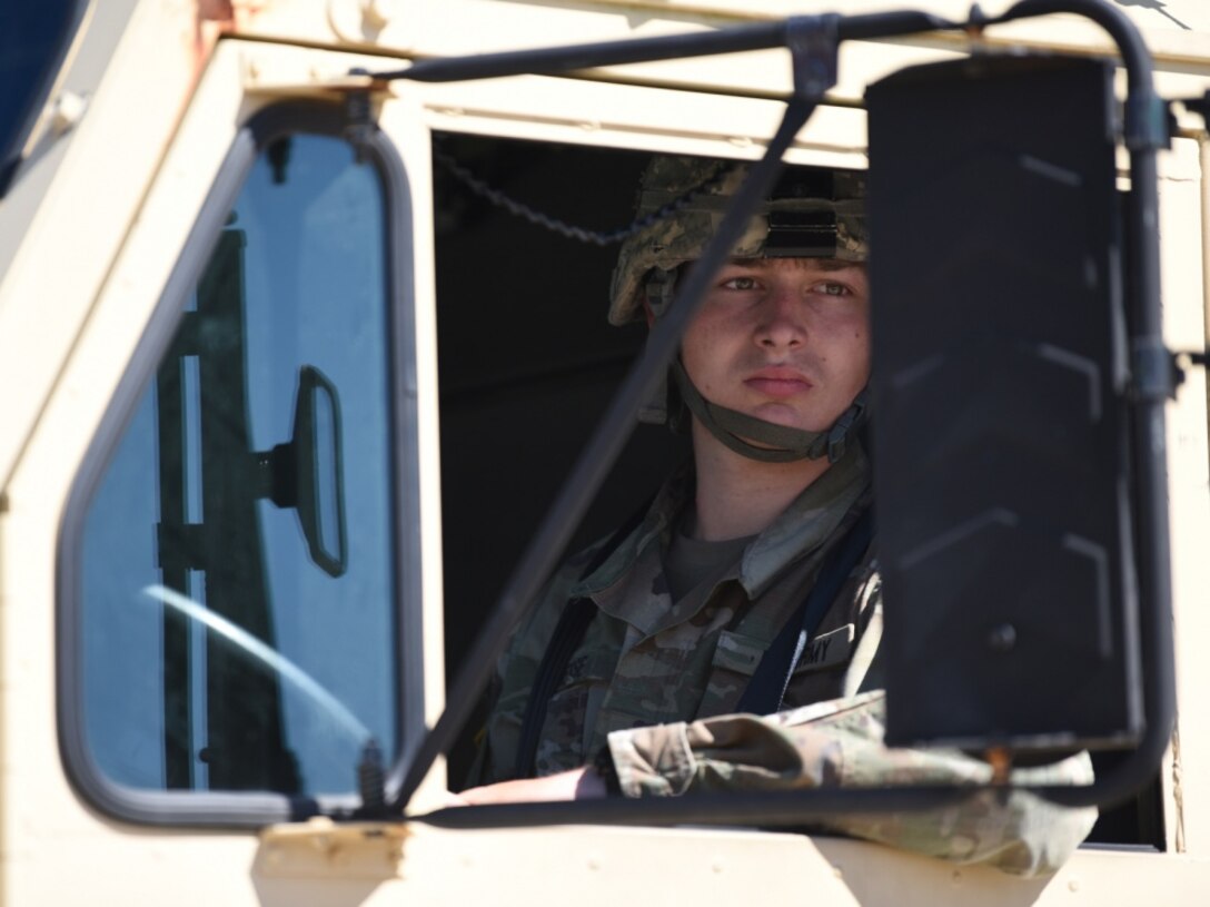 Soldiers, Airmen participate in Joint Task Force training operations