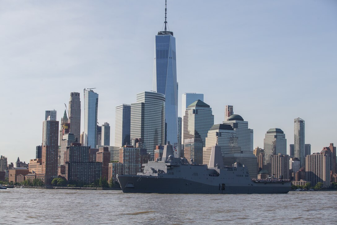 The U.S. Navy San Antonio-class amphibious transport dock USS New York transits the Hudson River in preparation for Fleet Week New York, May 22, 2019. U.S. Marines, Sailors and Coast Guardsmen were in New York to interact with the public, demonstrate capabilities and teach the people of New York about America’s sea services.