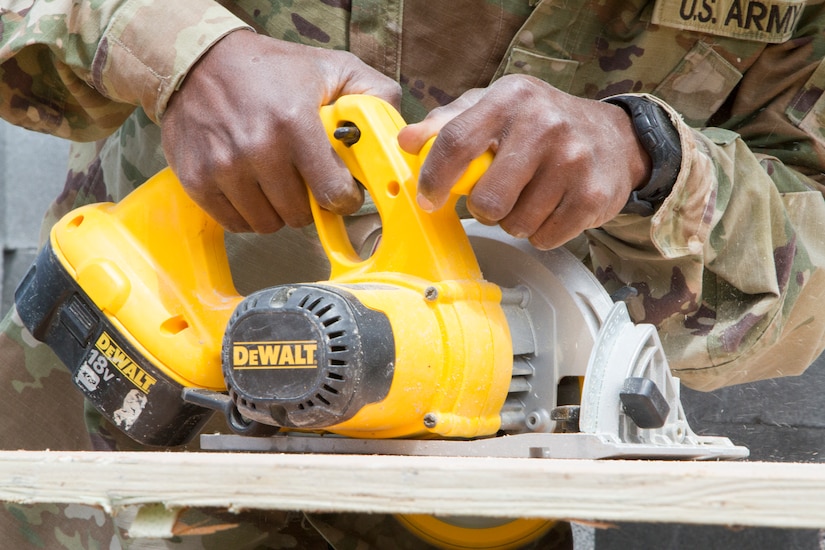 Army Reserve Engineers build schools for Guatemalan communities