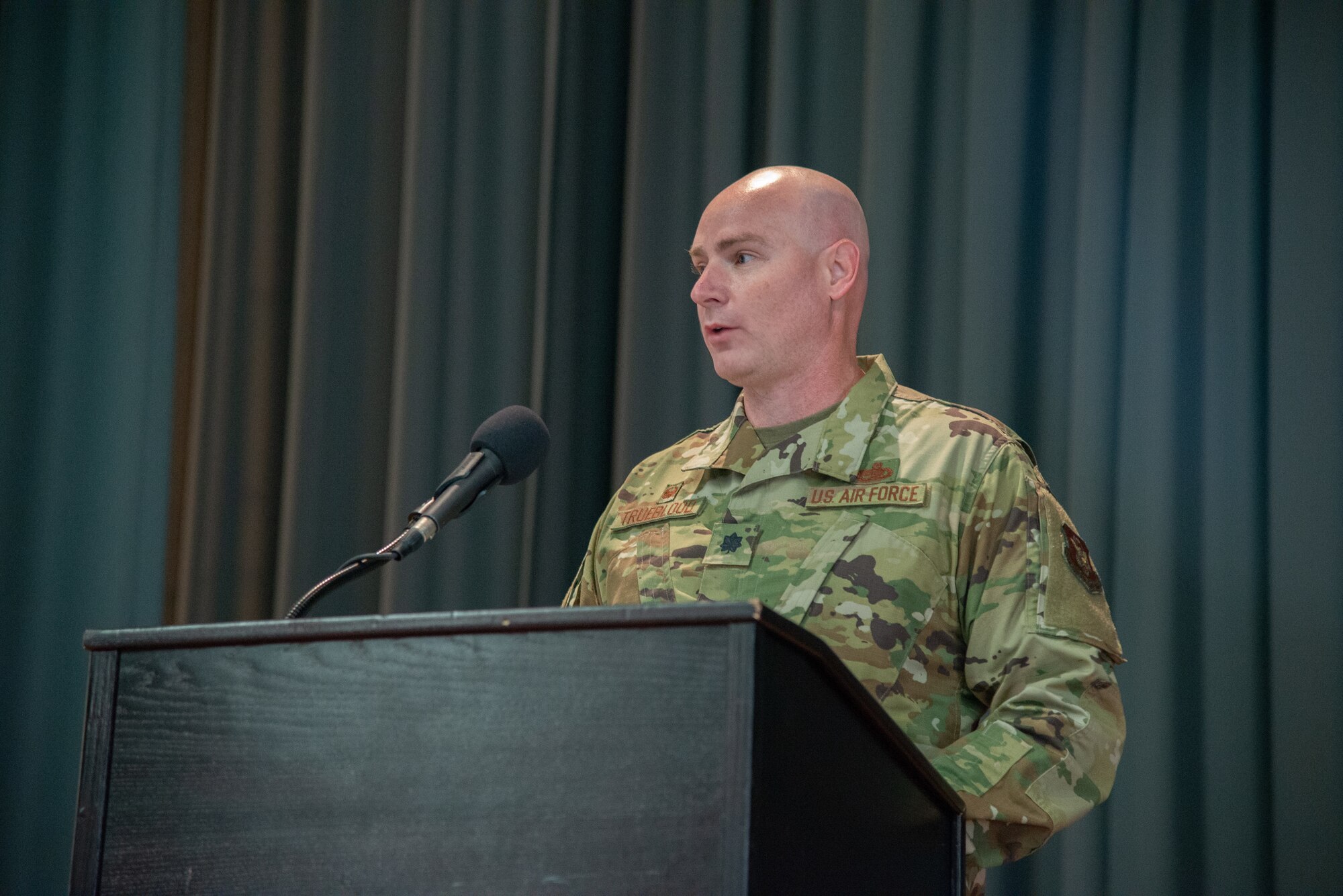 Lt. Col. John Trueblood, 749th Aircraft Maintenance Squadron commander, speaks to Reserve Citizen Airmen following a change of command ceremony June 2, 2019.