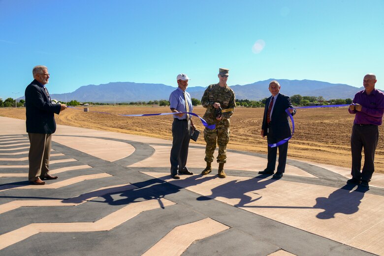 kirtland afb wyoming gate