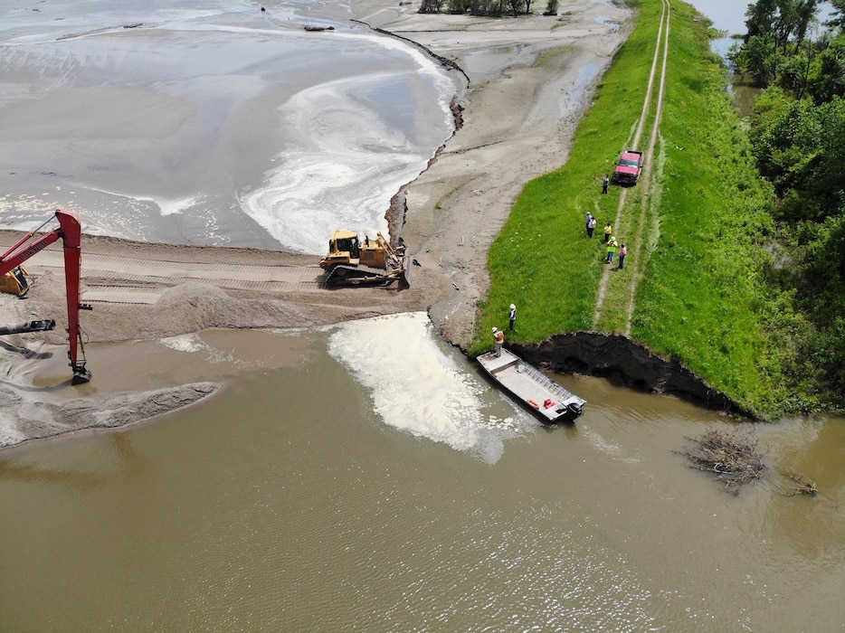 The U.S. Army Corps of Engineers, Omaha District completes an initial breach closure on levee L575 near Percival, IA June 20, 2019.