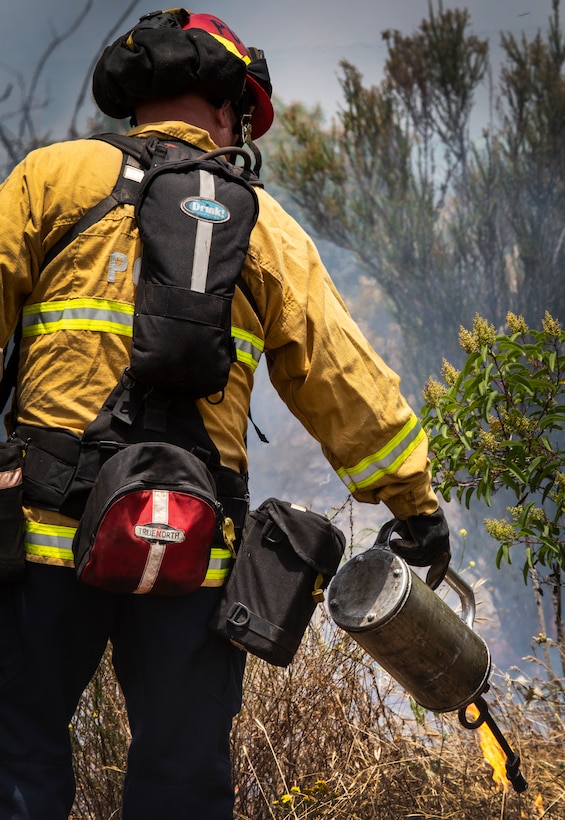 Fighting Fire with Fire! MCAS Miramar conducts controlled burns