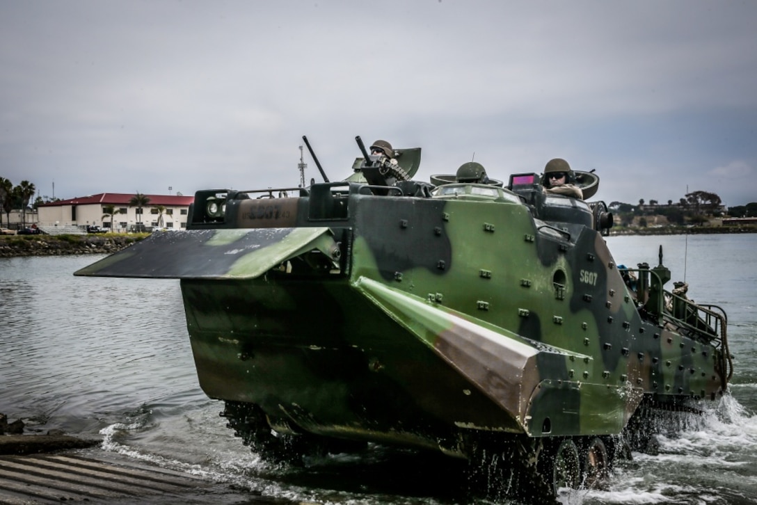 U.S. Marines with the Assault Amphibian School Battalion (AAS Bn.), Training Command, operate an AAV7 Assault Amphibious Vehicle (AAV) during water operations at the Del Mar boat basin on Marine Corps Base Camp Pendleton, California, May 13, 2019.
