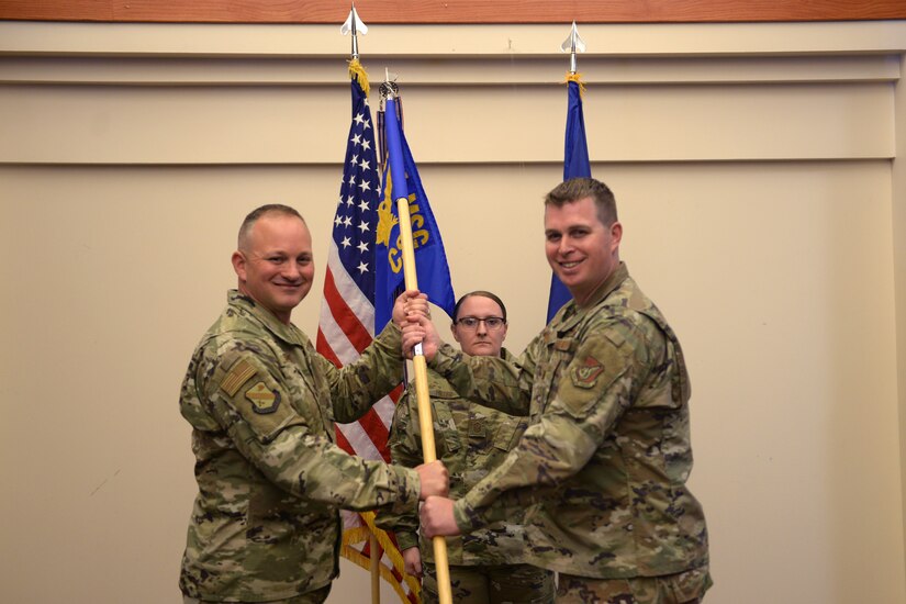 354th CS welcomes new commander > Eielson Air Force Base > Article Display