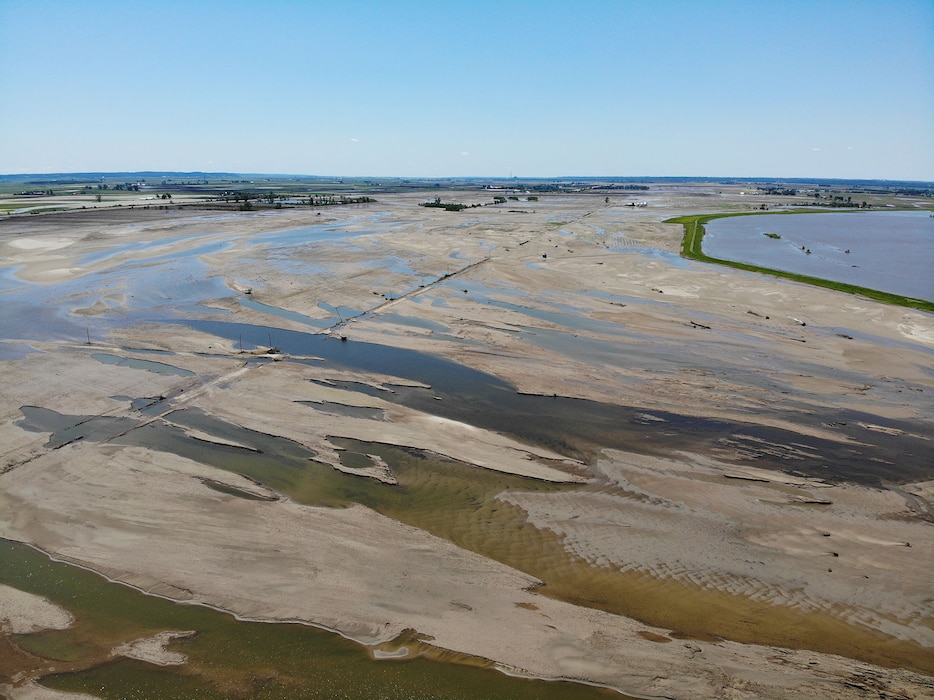 Aerial view showing Levee 575a progress as of June 24, 2019.