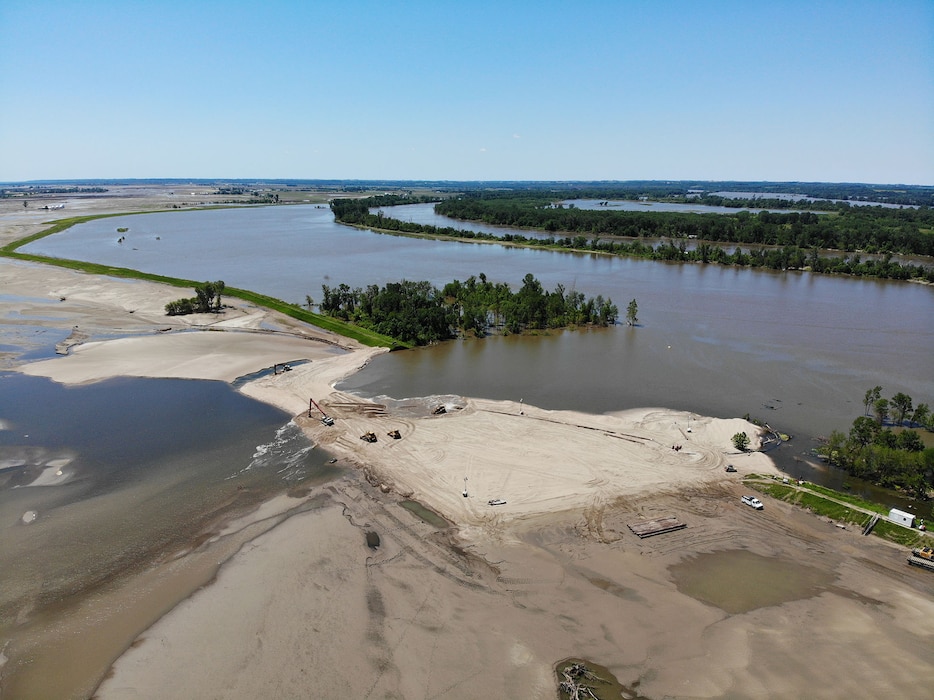 Aerial view showing Levee 575a progress as of June 24, 2019.