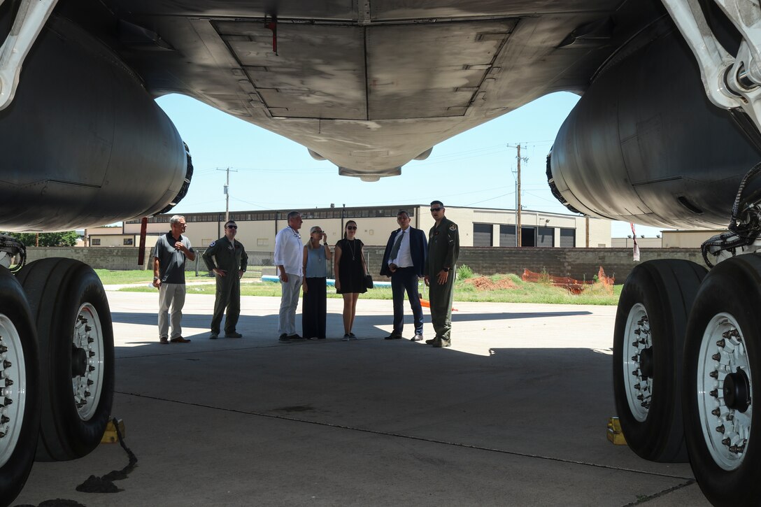Czech Republic Delegation tour Dyess AFB