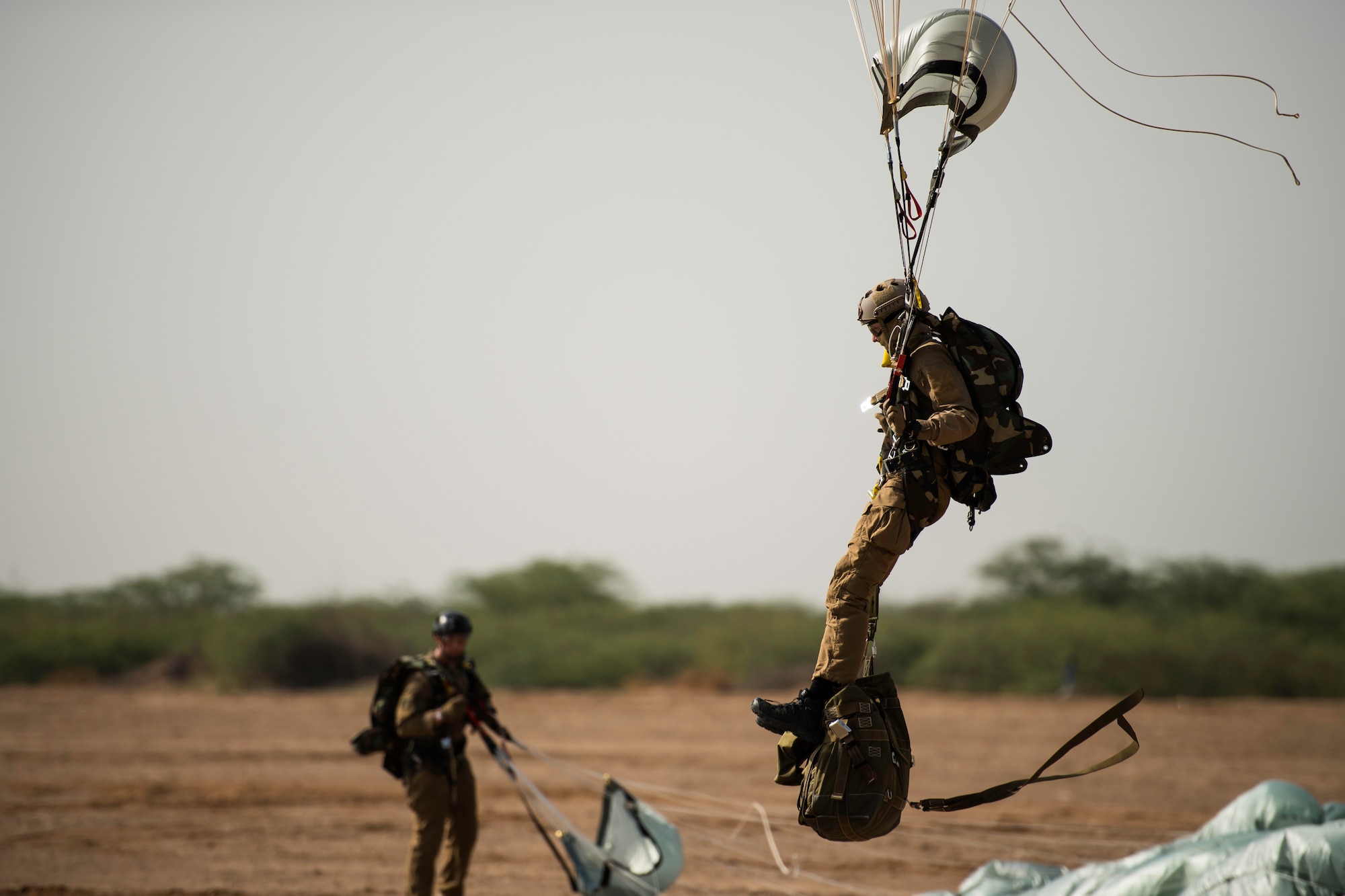 The 82nd Expeditionary Rescue Squadron performed free fall jumps alongside the French to commemorate the 75th Anniversary of D-Day. The U.S. and French forces perform these exercises together to increase partner capacity and strengthen interoperability. (U.S. Air Force photo by Staff Sgt. Devin Boyer)